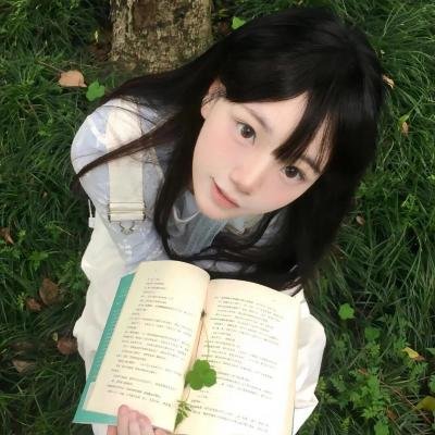 穿成权臣嫡女，我本色出演